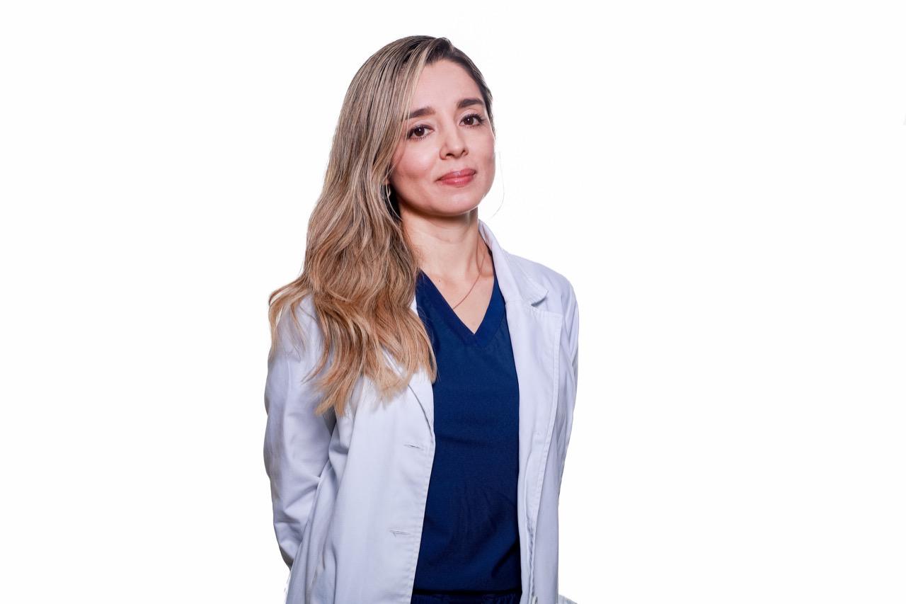 Dra. Martha Isabel Ceron - OFTALMÓLOGA ESPECIALISTA EN SEGMENTO ANTERIOR