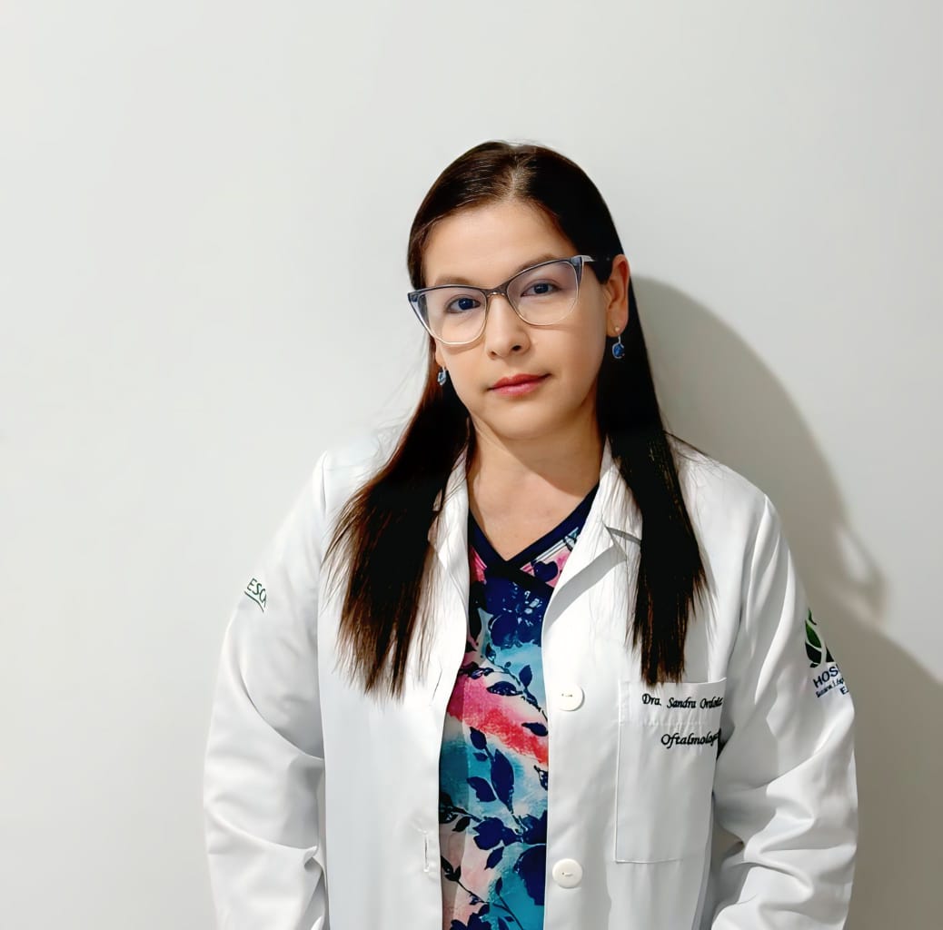 Dra. Sandra Ordoñez - OFTALMÓLOGA